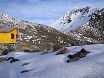 Iliniza Norte and hut